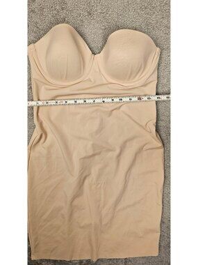 Strapless Nude Body Shaper With Underwire Cups Maidenform Size 38B